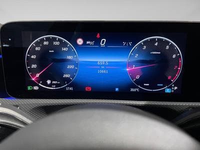 Mercedes A 200 1.3 hatchback AMG EDITION (2025) - Photo 2