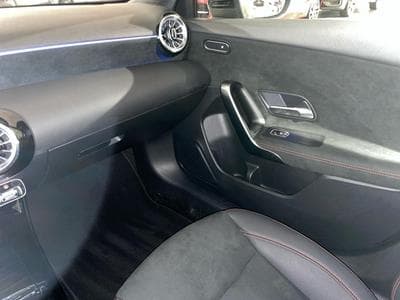 Mercedes A 200 1.3 hatchback AMG EDITION (2025) - Photo 9