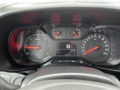 Opel Combo 1.6d 100cv Clim (2019) - Photo 14