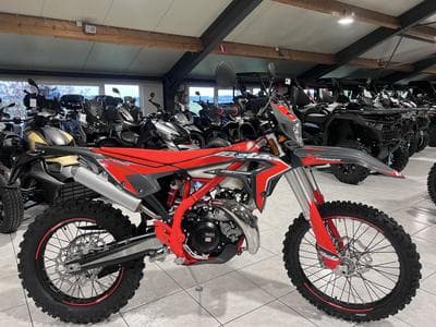 Beta Xtrainer 2T MY26 (2026) - Photo 1