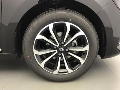 Renault Clio 1.0 TCE 90 Techno (2025) - Foto 4