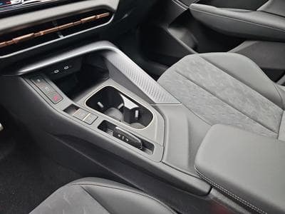 Cupra Terramar 2.0 TSI DSG 265 VZ 4Drive (2025) - Photo 11