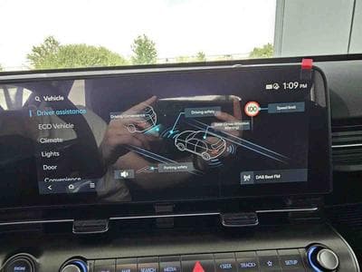 Hyundai Kona 1.6 T-GDI 138 Auto Trendline (2024) - Photo 12