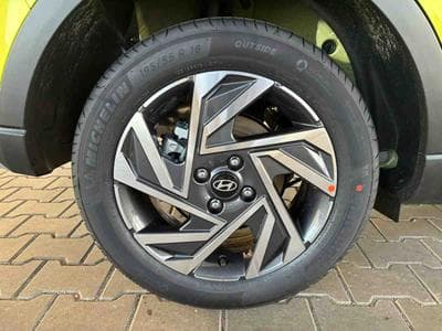 Hyundai Bayon 1.2 T-GDI 90 Wave (2025) - Foto 6