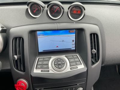 Nissan 370Z Roadster Pack (2018) - Photo 10