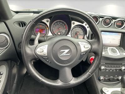 Nissan 370Z Roadster Pack (2018) - Photo 12