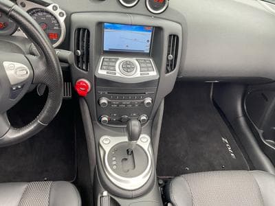 Nissan 370Z Roadster Pack (2018) - Photo 9