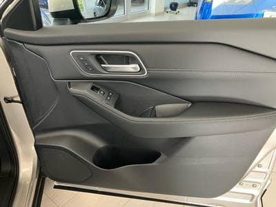 Nissan X-Trail 1.5 VC-T e-4ORCE Tekna (2025) - Photo 15