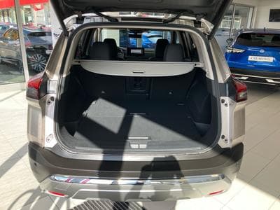 Nissan X-Trail 1.5 VC-T e-4ORCE Tekna (2025) - Photo 4