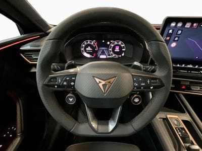 Cupra Leon DSG+Pure-Perf.+Navi+RearView (2024) - Photo 10