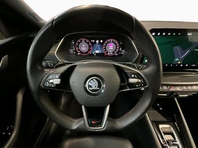 Skoda Octavia RS+DSG+AHK+LED+NAVI (2025) - Photo 10