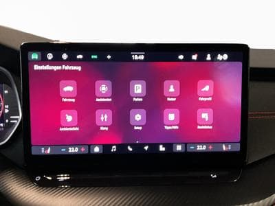 Skoda Octavia RS+DSG+Navi+LED+Digi+ (2024) - Foto 13