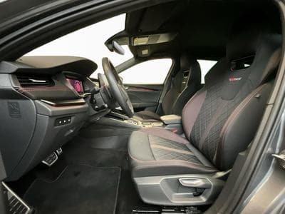 Skoda Octavia RS+DSG+Navi+LED+Digi+ (2024) - Photo 9