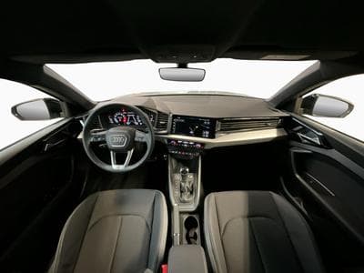 Audi A1 SB+S-Line+35TFSI+S-Tronic+BlackStyle (2025) - Photo 2