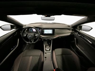 Skoda Octavia Combi+RS+DSG+Pano+AHK (2024) - Foto 2