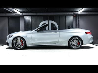 Mercedes C 63 AMG S AMG CABRIOLET (510 CH) – PACK NIGHT - IRIDIUM-SILBER (2020) - Photo 2