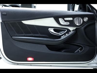 Mercedes C 63 AMG S AMG CABRIOLET (510 CH) – PACK NIGHT - IRIDIUM-SILBER (2020) - Photo 9