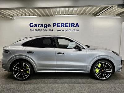 Porsche Cayenne COUPE TURBO S E-HYBRID KERAMIK SPORT PAKET PACK CHRONO (2020) - Photo 2