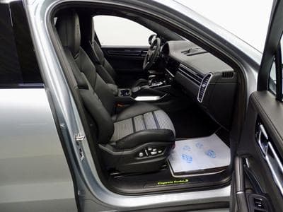 Porsche Cayenne COUPE TURBO S E-HYBRID KERAMIK SPORT PAKET PACK CHRONO (2020) - Photo 6