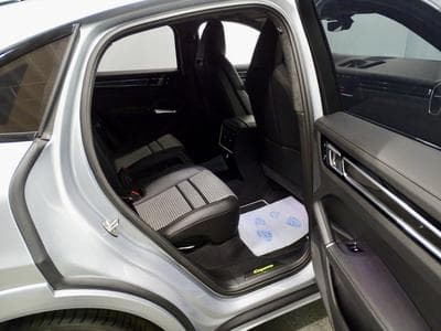 Porsche Cayenne COUPE TURBO S E-HYBRID KERAMIK SPORT PAKET PACK CHRONO (2020) - Photo 9