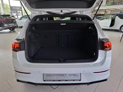 VW Golf NEW MODEL VIII 2.0 TDI 150  R-LINE CUIR NAVI 1 HAND (2025) - Photo 14