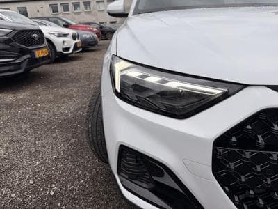 Audi A1 Allstreet 30 TFSI S tronic (2026) - Photo 9