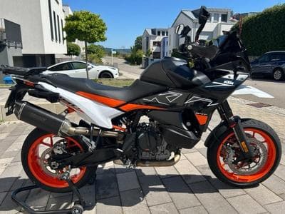 KTM SMT 890 (2023) - Foto 1