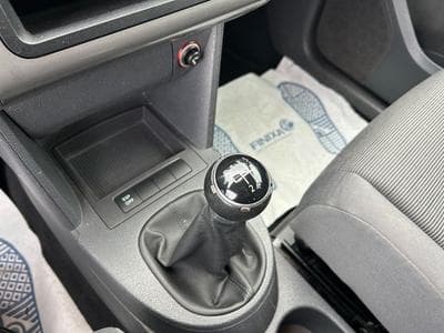 VW Touran Touran Conceptline 1.6 *Klima*TÜV 06/2027* (2008) - Photo 12