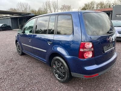 VW Touran Touran Conceptline 1.6 *Klima*TÜV 06/2027* (2008) - Photo 6