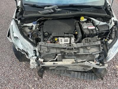 Peugeot 2008 2008 Style *Unfall Frontschaden* (2015) - Photo 12