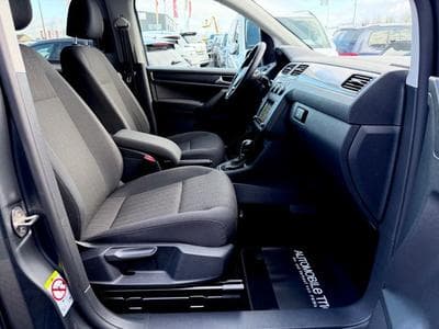 VW Caddy Caddy Maxi 2.0 TDI DSG /NAVI/LED/CAM/7.SITZER/ (2020) - Photo 12