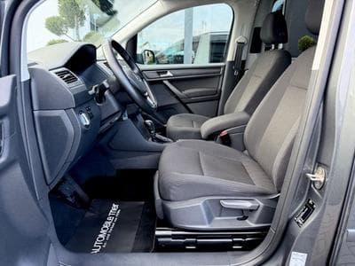 VW Caddy Caddy Maxi 2.0 TDI DSG /NAVI/LED/CAM/7.SITZER/ (2020) - Photo 9