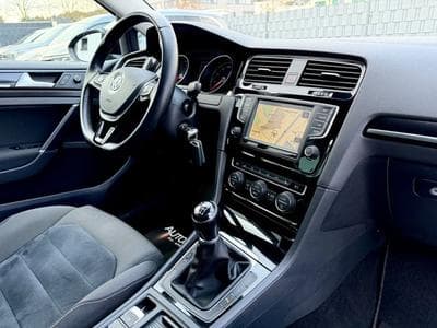 VW Golf Golf 7 Lim. Highline 1.4 TSI /NAVI/LED/PDC/ (2016) - Photo 11