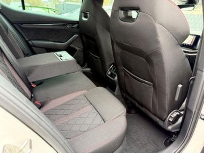 Skoda Octavia Octavia 2.0 TDI DSG RS /NAVI/LED/ACC/1.HAND/ (2022) - Photo 15