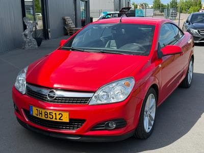 Opel Astra 1.8 Cabrio 140 (2008) - Photo 1