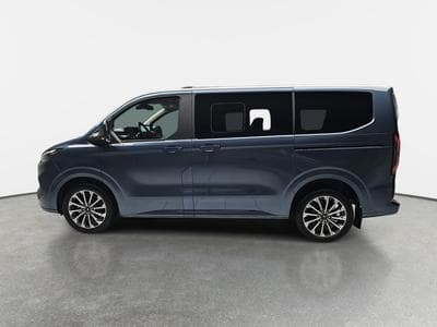 Ford Tourneo 2.0 TDCI ECOBLUE 170 L1 Titanium X (2026) - Foto 3