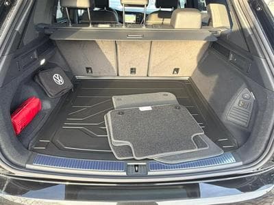 VW Touareg R FINAL EDITION (2026) - Photo 11