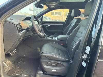 VW Touareg R FINAL EDITION (2026) - Photo 7