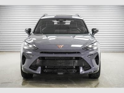 Cupra Formentor 1,5 eTSI DSG (2025) - Photo 2