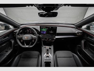 Cupra Formentor 1,5 eTSI DSG (2025) - Photo 6