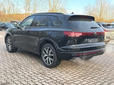 VW Touareg R FINAL EDITION (2026) - Photo 2