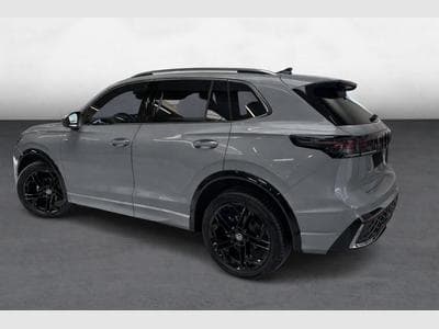 VW Tiguan R-Line (2026) - Foto 2