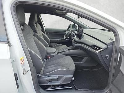 Skoda Elroq 85 Sportline (2026) - Photo 10