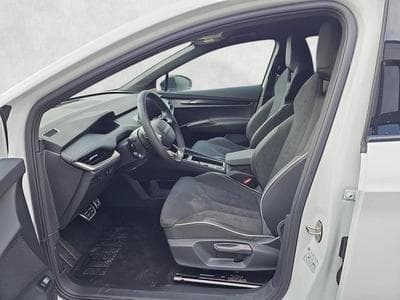 Skoda Elroq 85 Sportline (2026) - Photo 9