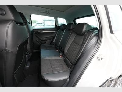 Skoda Karoq Selection (2025) - Photo 10