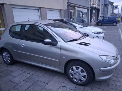 Peugeot 206 M1 citadine (2004) - Foto 1