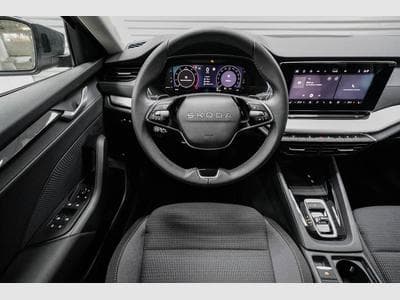 Skoda Octavia Kombi 1,5 eTSI (2026) - Photo 8