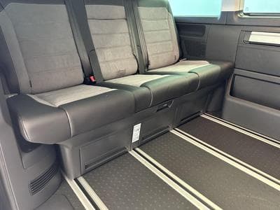 VW California Beach Camper Edition (2023) - Photo 13