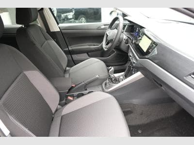 VW Taigo 1.0 TSI Life (2025) - Photo 9