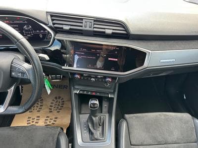 Audi RSQ3 2,5 TFSI Quattro / Essence (2020) - Foto 13